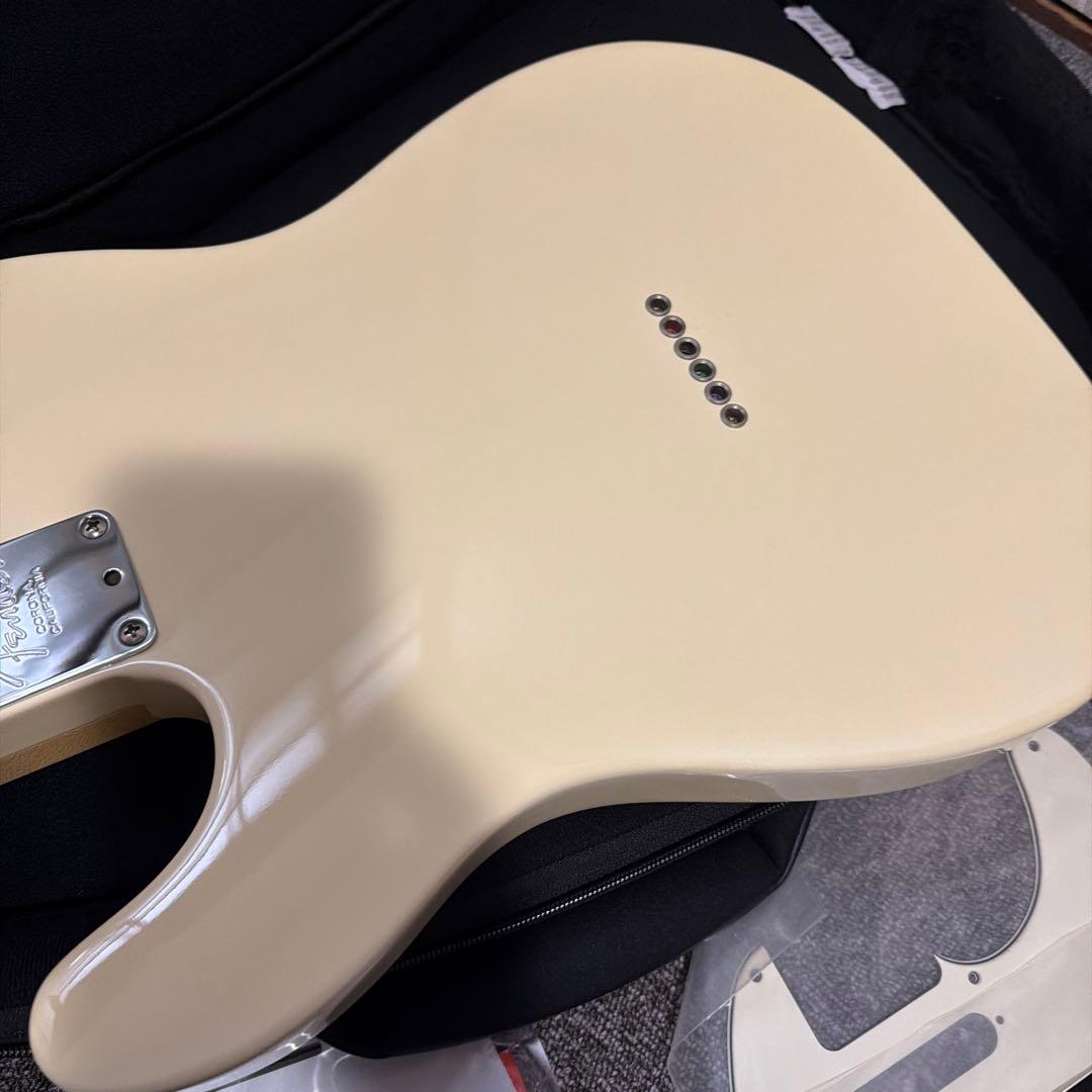Fender テレキャスター　アメリカンプロ　RW OWT 未使用品