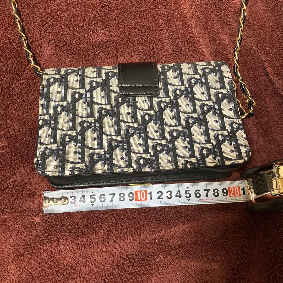 Dior ノベルティ ロゴショルダーバッグ ブラック/ホワイト