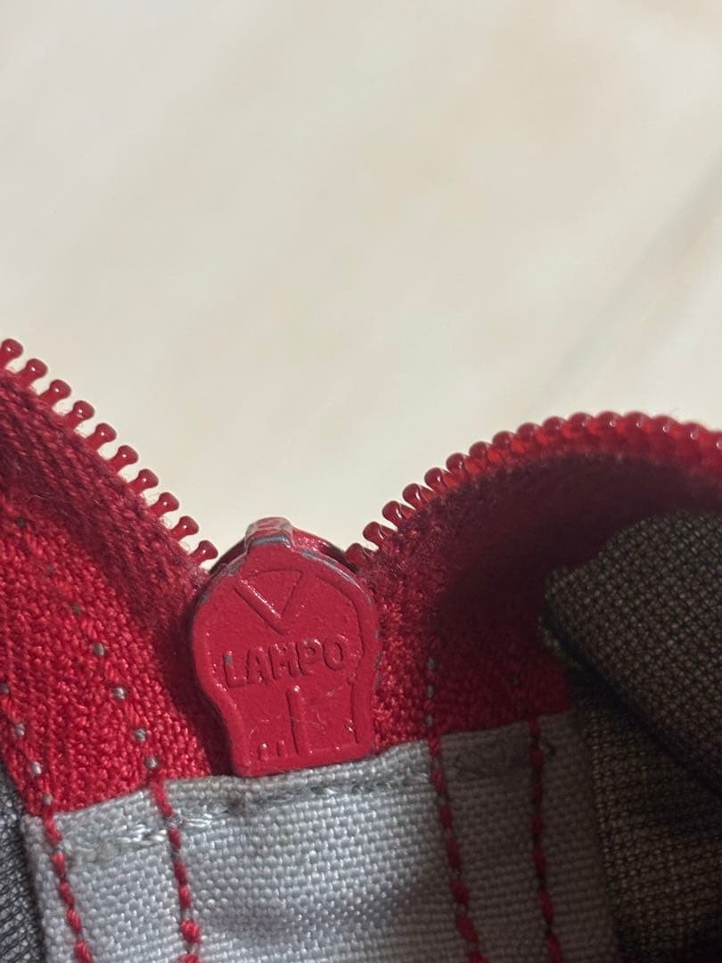 希少PRADA LUNA ROSSA ミニボストンバッグ グレー
