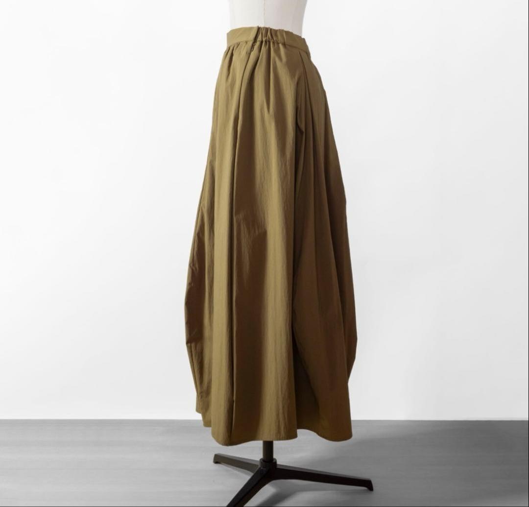 極美品　パシオーネ　タックバルーンスカート　ロングスカート