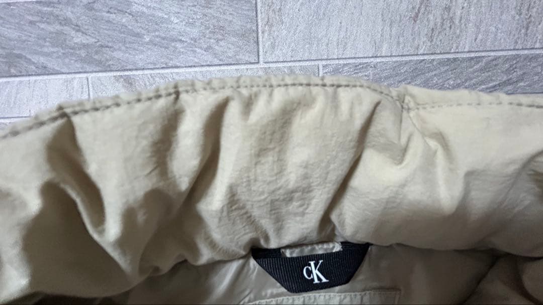   Jeans ベージュ ダウンベスト　カルバンクライン