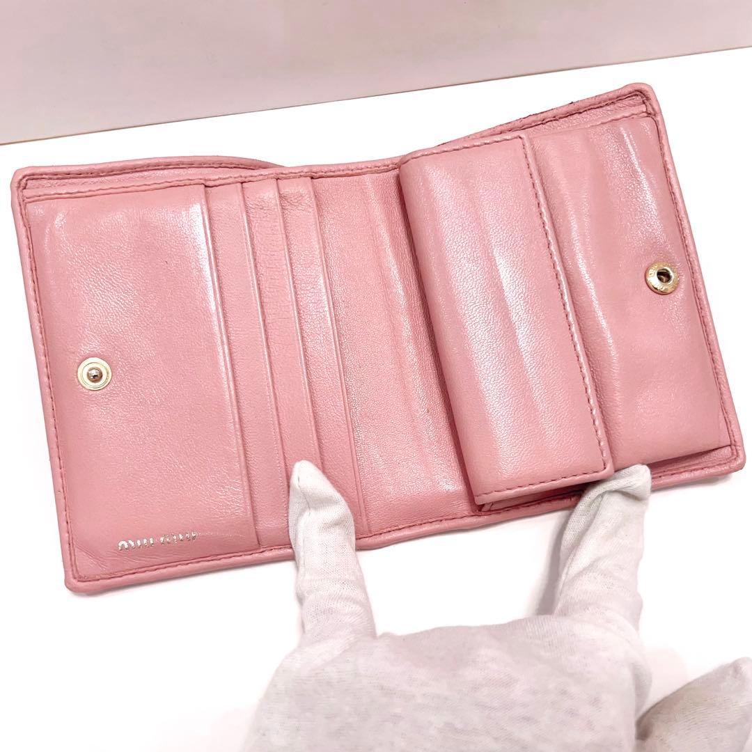 ミュウミュウ マテラッセ 折り財布 ビジュー クリスタル ゴールド金具 ピンク