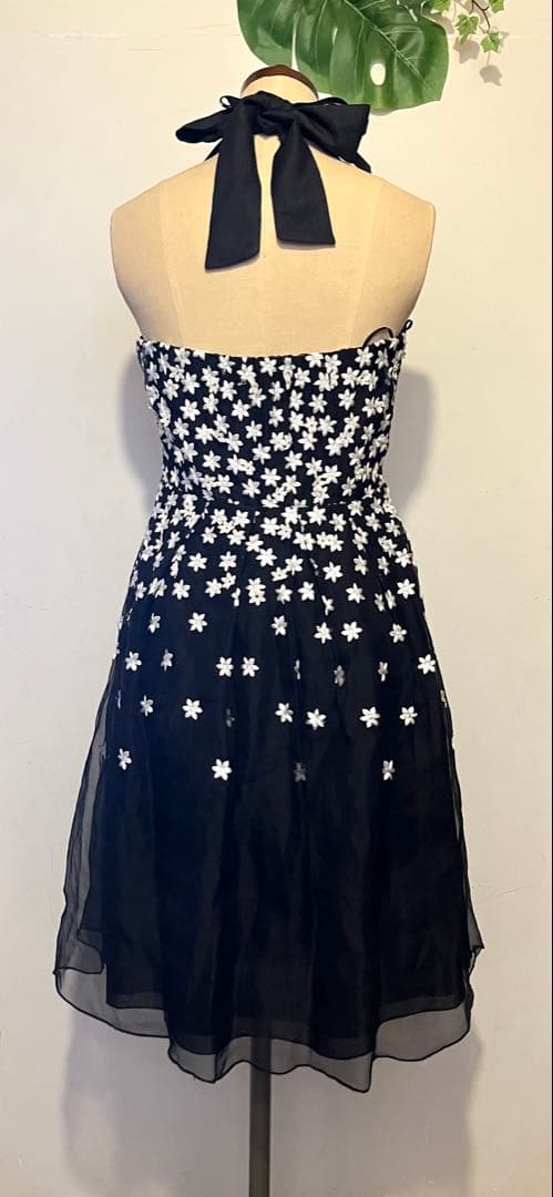 TOCCA トッカ チュールレースと立体小花刺繍 シルクワンピース L