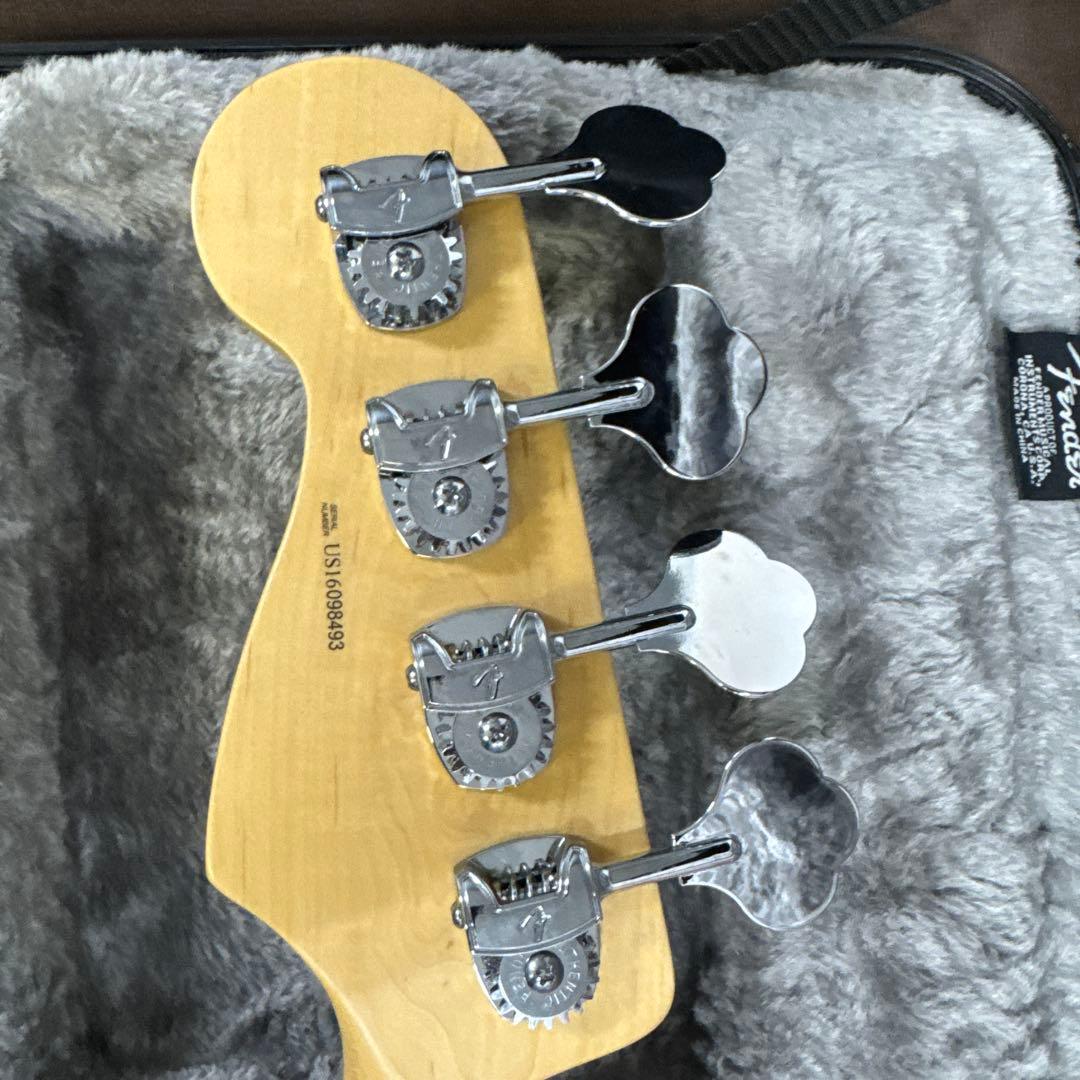 Fender USA ジャズベース　ブラック　ほぼ新品ハードケース付き最終価格