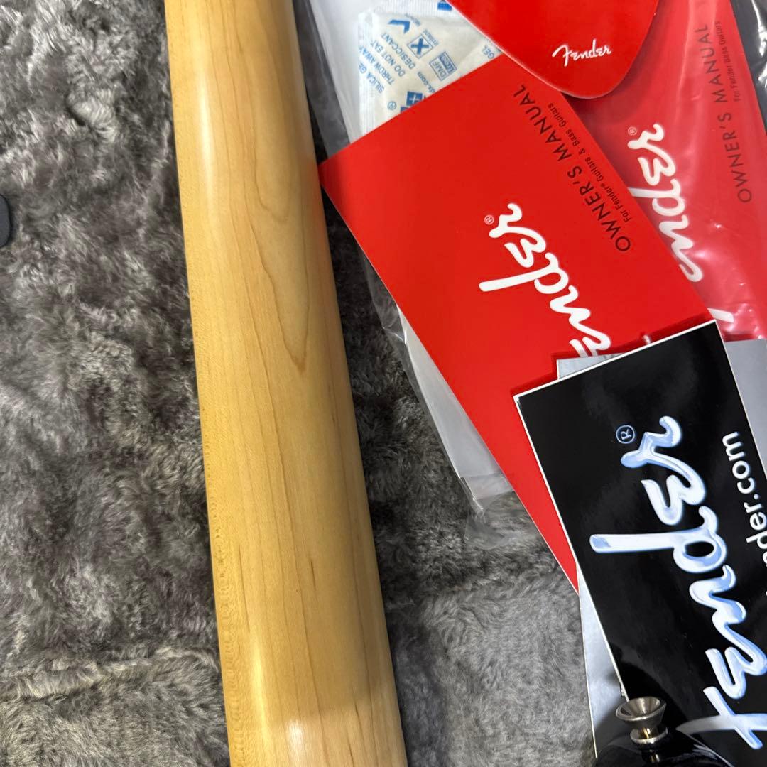 Fender USA ジャズベース　ブラック　ほぼ新品ハードケース付き最終価格