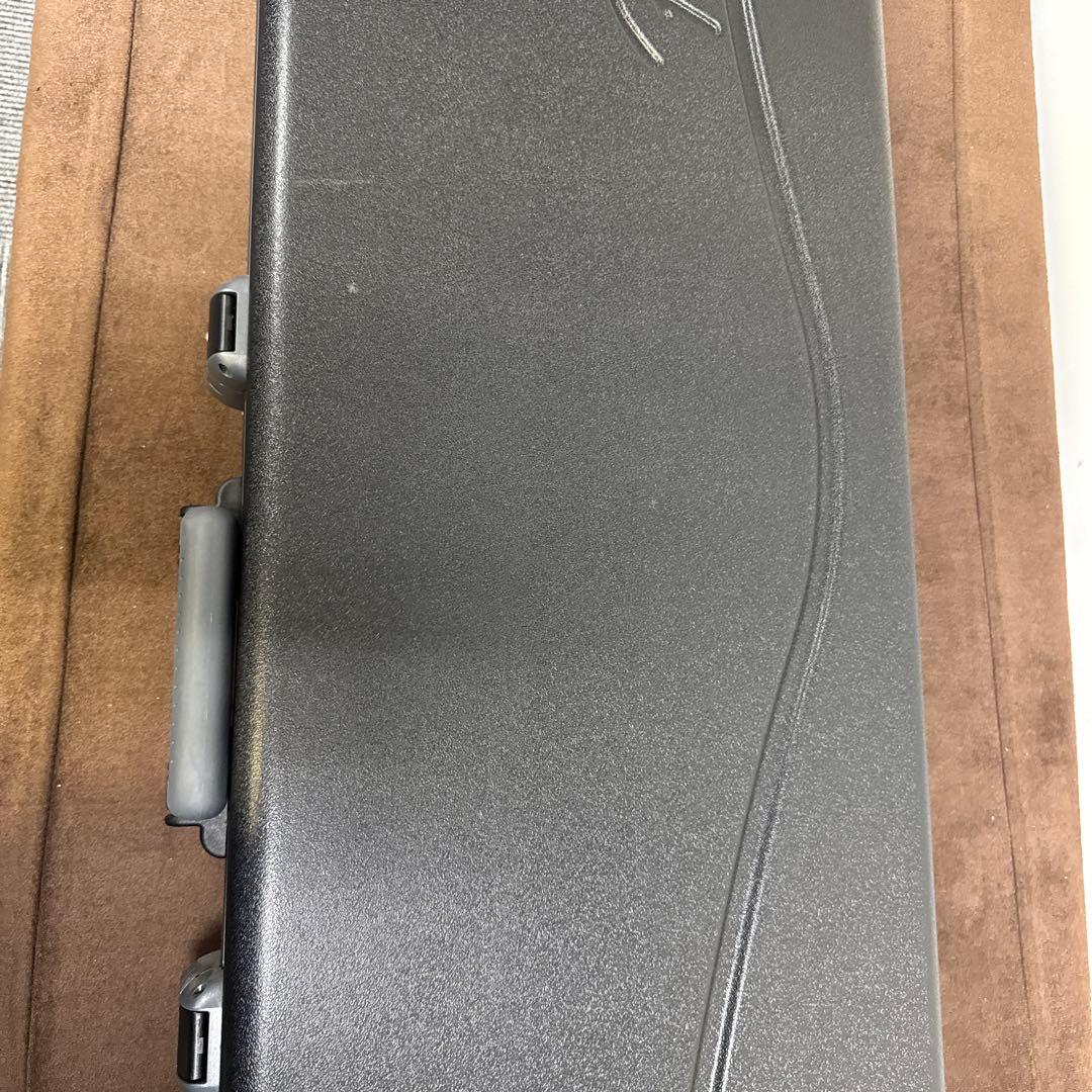 Fender USA ジャズベース　ブラック　ほぼ新品ハードケース付き最終価格