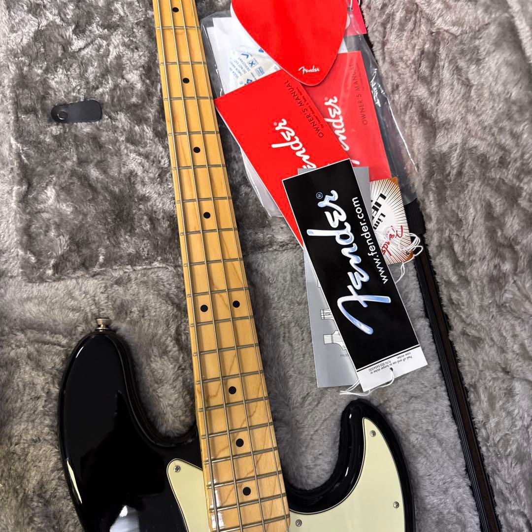 Fender USA ジャズベース　ブラック　ほぼ新品ハードケース付き最終価格