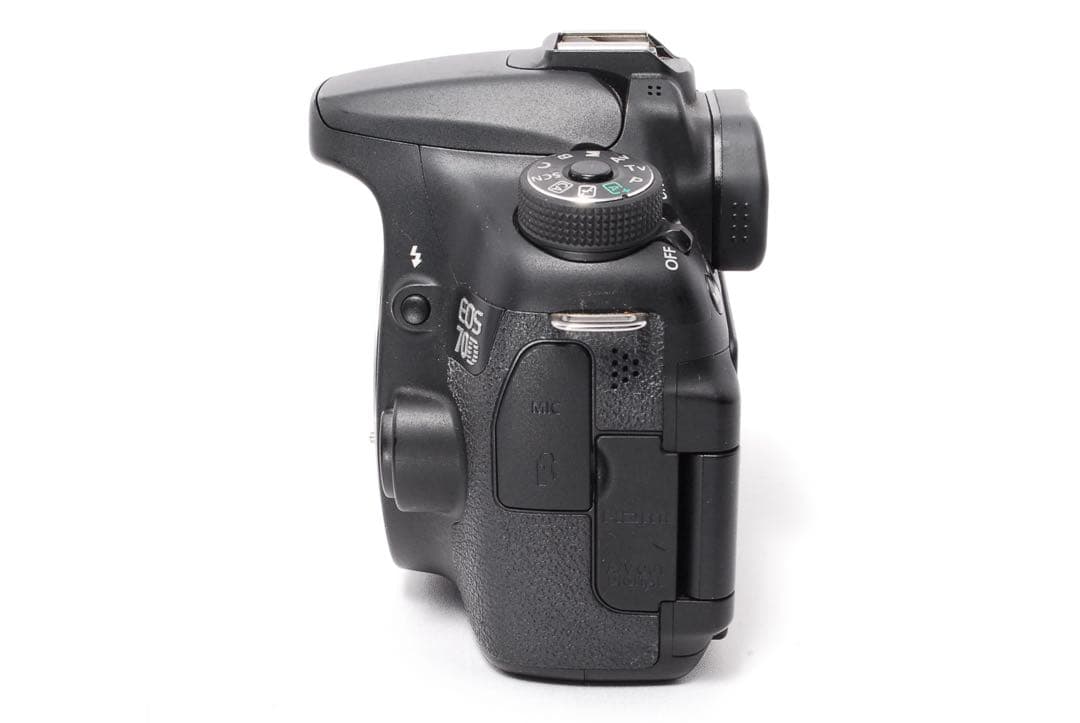 ハイアマチュア機◆Canon EOS 70D◆WiFiで楽々転送◆一眼レフカメラ