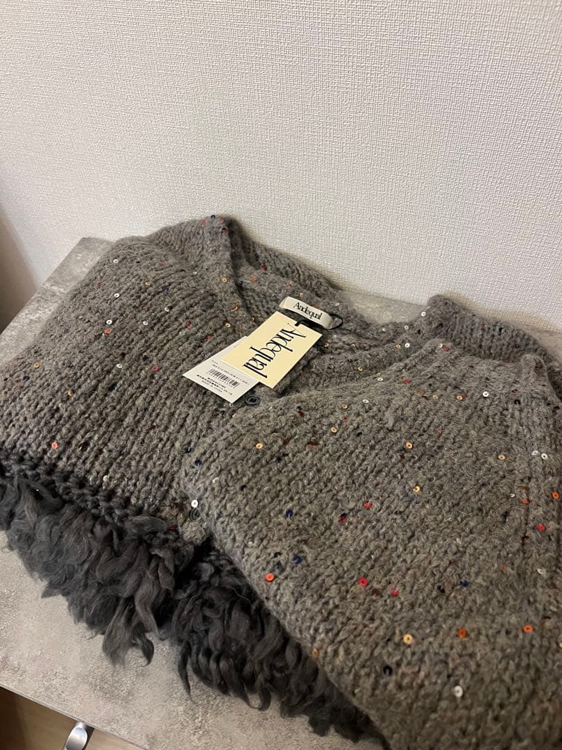 【未着用】fringe design gritter knit andequal