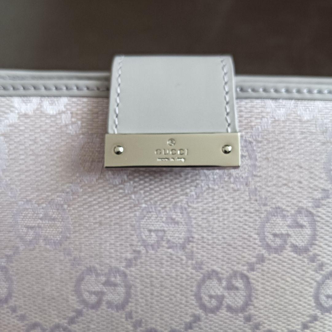 【未使用​/付属品完備】GUCCI グッチ 二つ折り財布 GGキャンバス ピンク