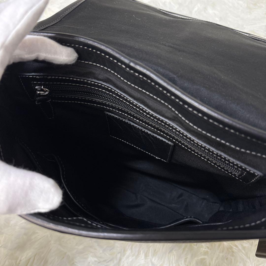美品✨COACH ショルダーバッグ 黒 シグネチャー 70333