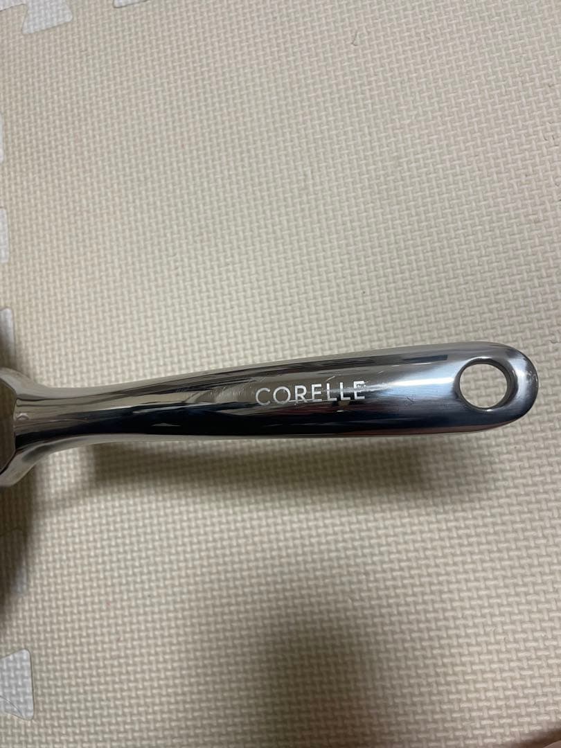 深型　コレール（CORELLE）　フライパン　26センチ　蓋付き