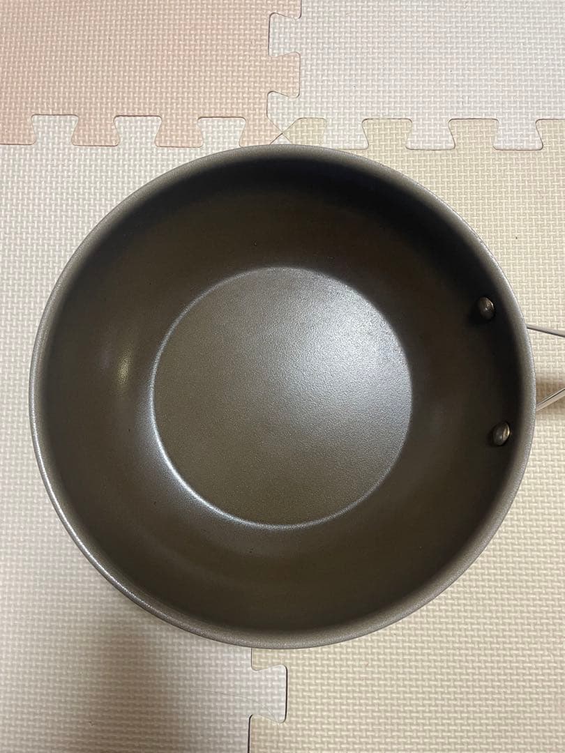 深型　コレール（CORELLE）　フライパン　26センチ　蓋付き