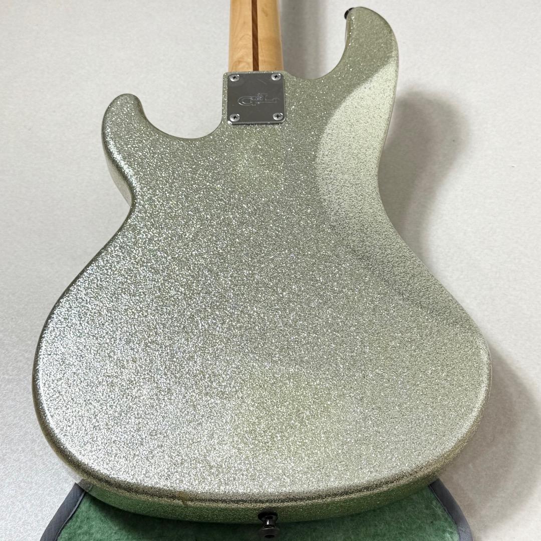 日本製 G&L SB-2 エレキベース TRIBUTE シルバーメタリック