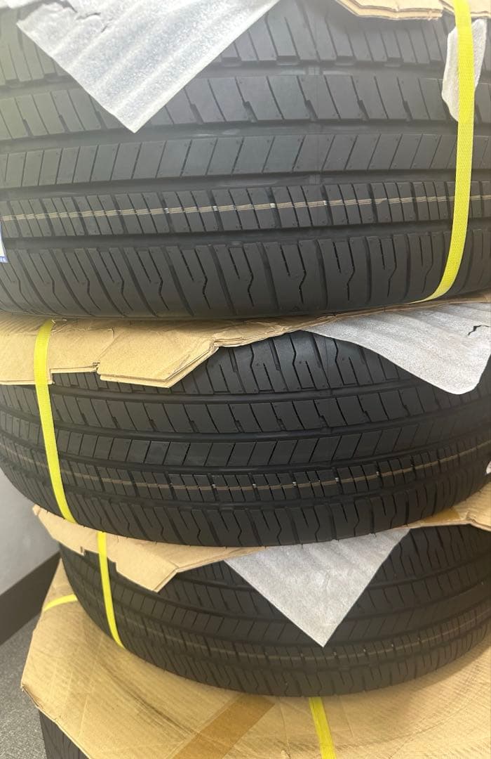 【トヨタ純正新車外し】クラウンクロスオーバーZタイヤホイールセット