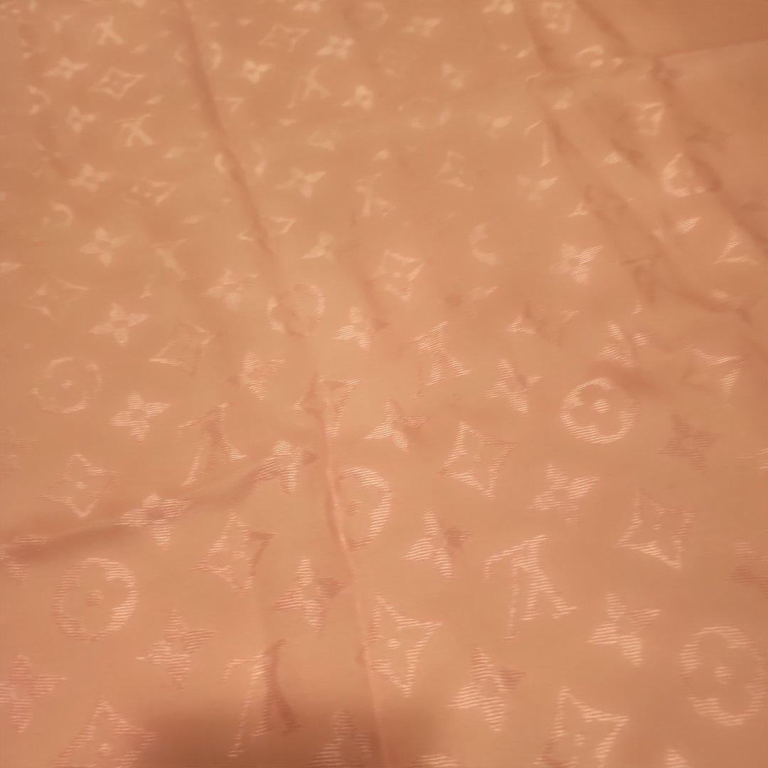 Louis Vuitton ピンク ストール