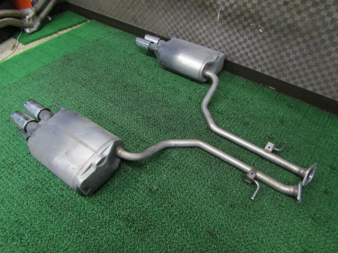 ☆送料込☆良好品☆トヨタ 220系 クラウン RS 純正 リアマフラー 2本出し