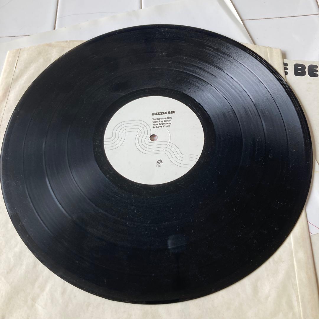 洋楽 HIGH LLAMAS BUZZLE BEE