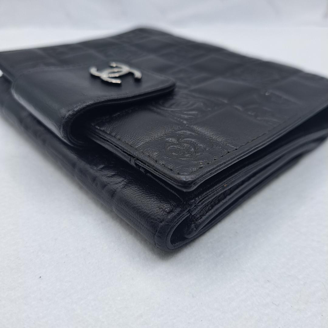 CHANEL　アイコンライン　ブラック　三つ折り財布　財布