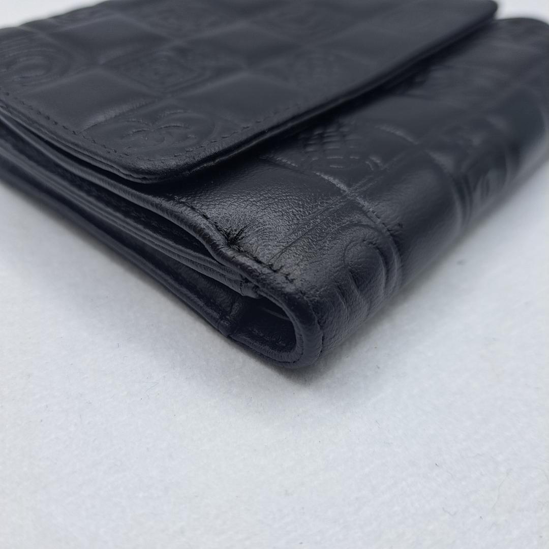CHANEL　アイコンライン　ブラック　三つ折り財布　財布