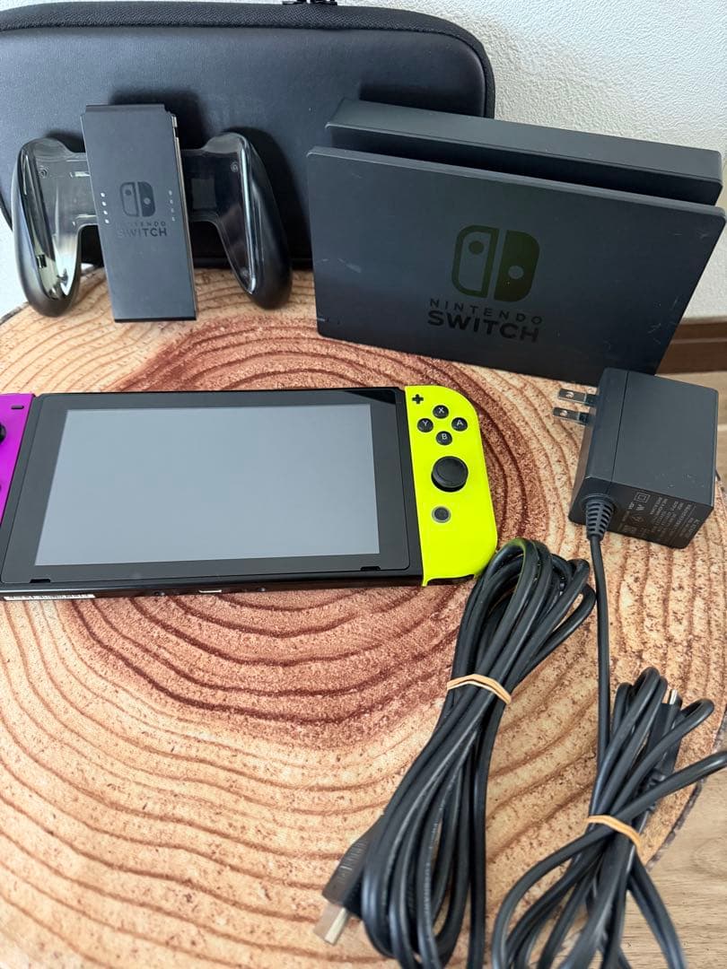 Nintendo Switch ニンテンドースイッチ本体　PPL/YEL箱無し
