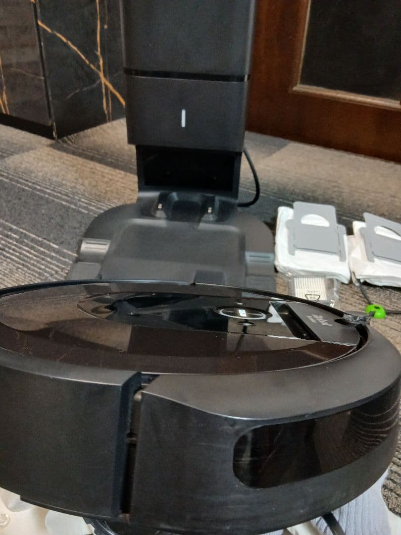 Irobot roomba i7+/アイロボットルンバi7+