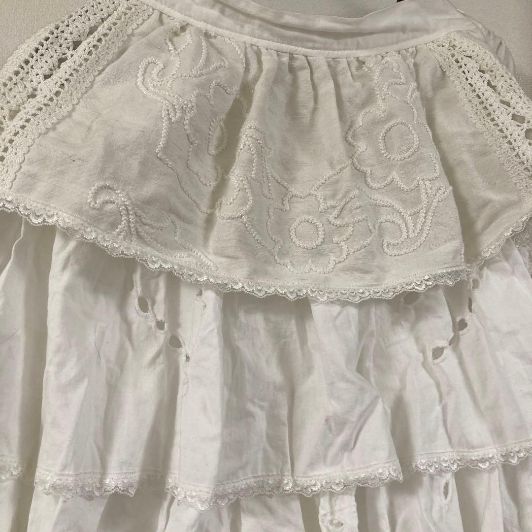 Rilliy vintageホワイト5段フリルスカート