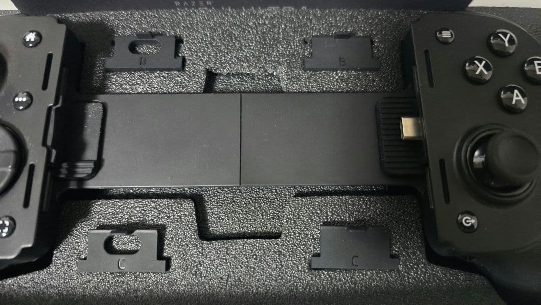 Razer Kishi Ultra ゲームコントローラー