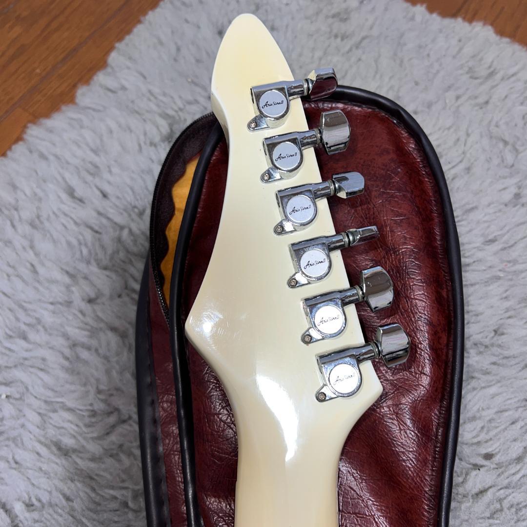 ARIA PRO II アリアプロ2 VA-353 エレキギター ホワイト　白
