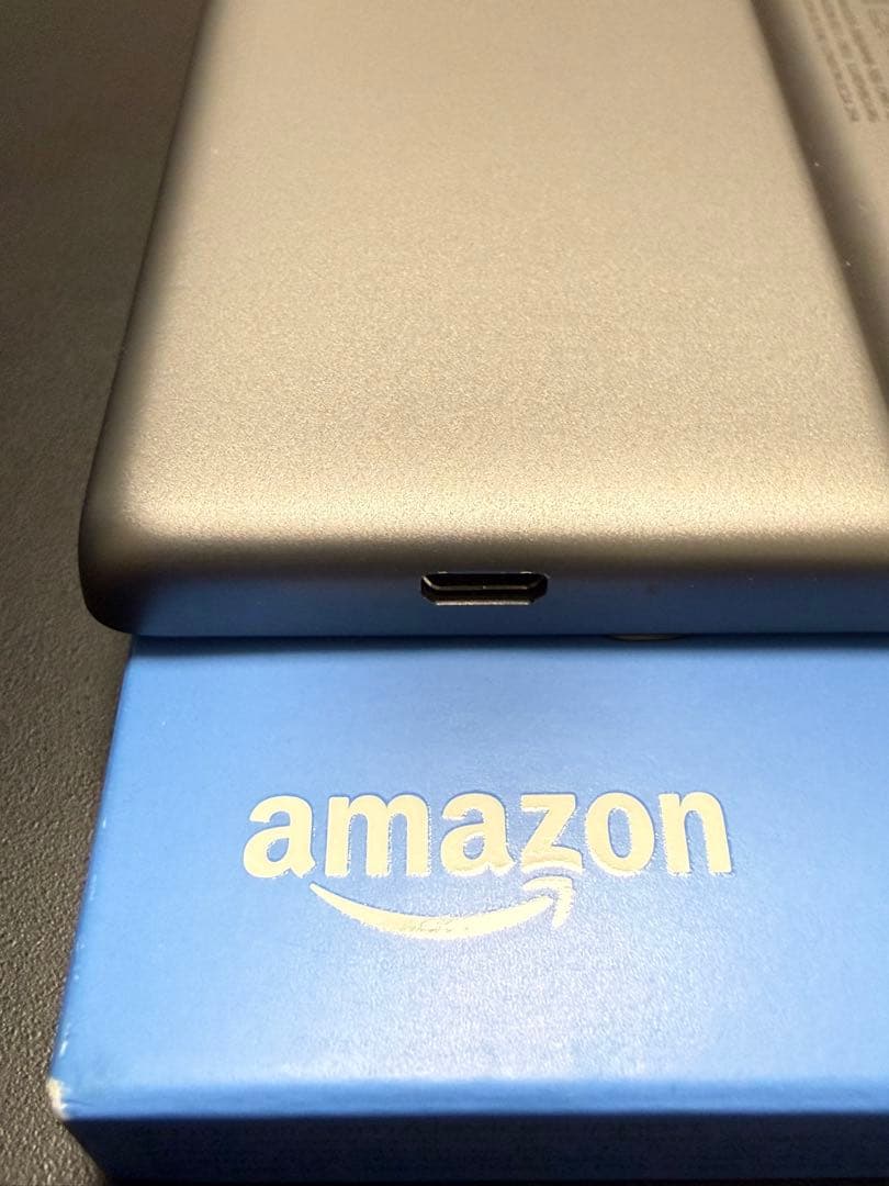 Kindle Oasis 色調調節ライト搭載 wifi 32GB 広告なし