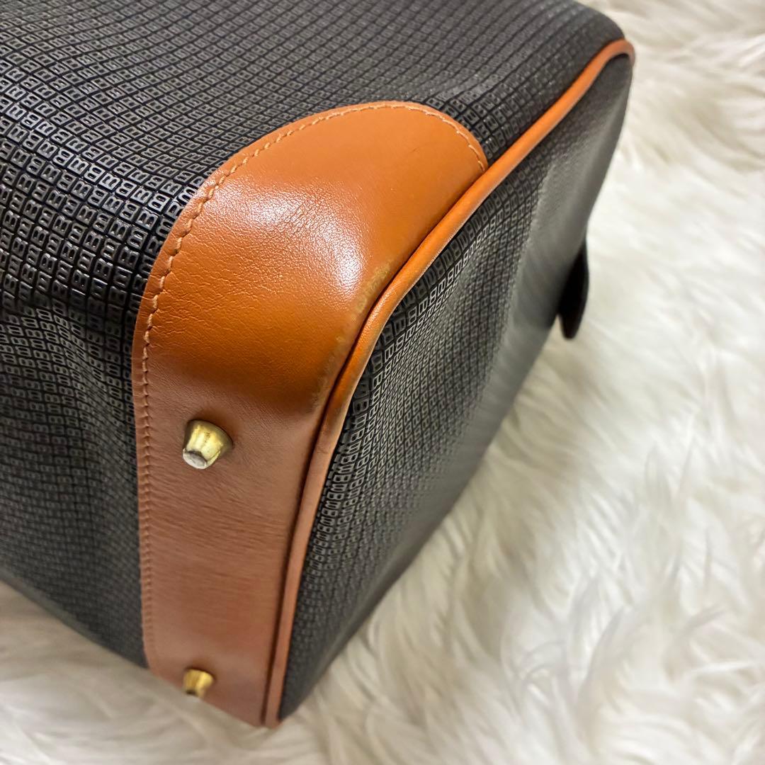 BALLY バリー　ボストンバッグ　かばん　黒　レザー　ロゴ　旅行　茶色