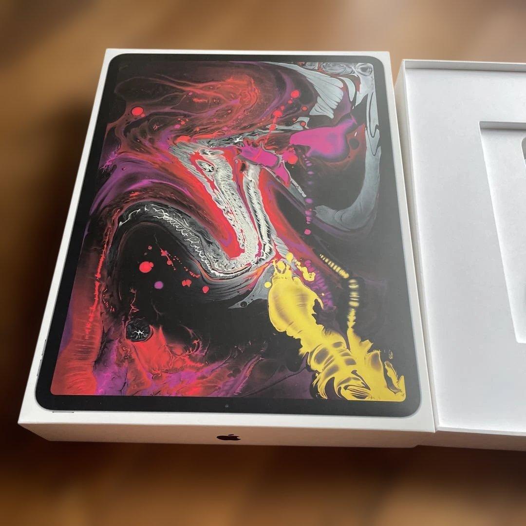 iPad Pro 512ギガ スペースグレー 本体　cellularモデル
