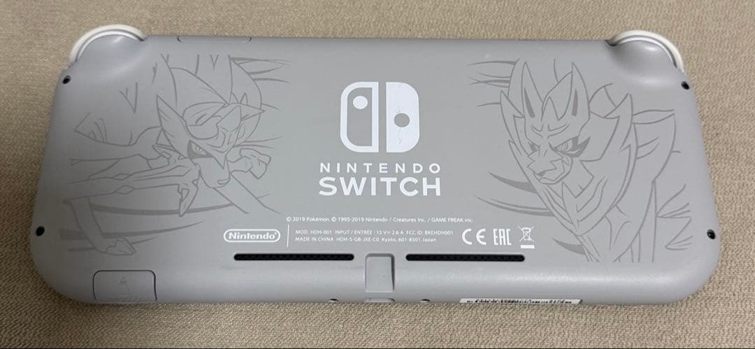 Nintendo Switch Lite ザシアン・ザマゼンタ版
