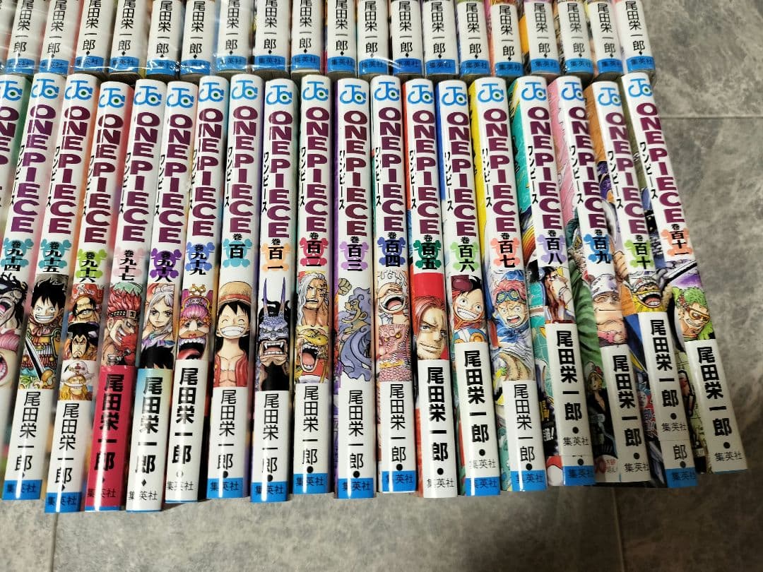 ワンピース全巻1～111巻➕関連本　尾田栄一郎