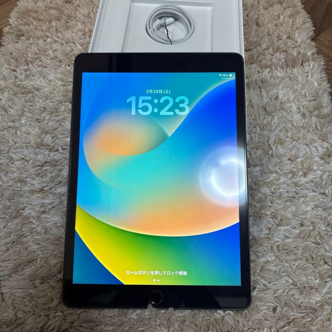 (美品)iPad 第９世代　スペースグレー 本体 純正充電器 コード　箱あり