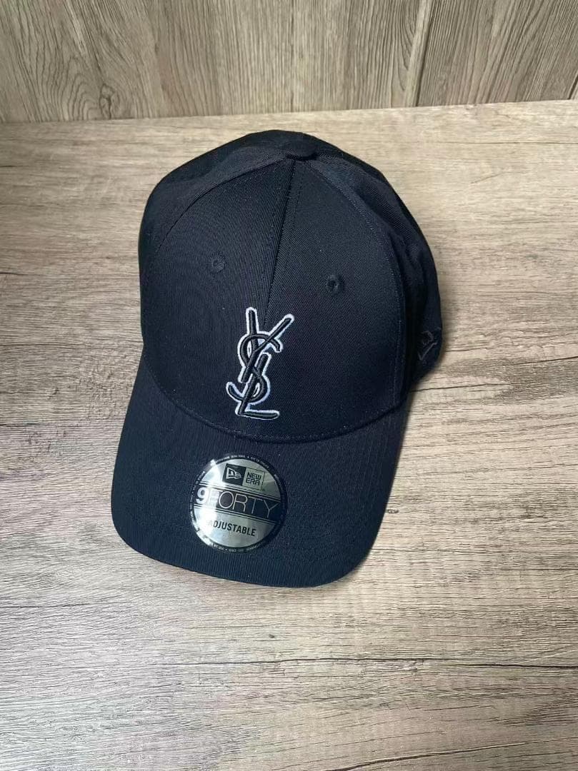 新品YSL ブラック 9FORTY キャップ
