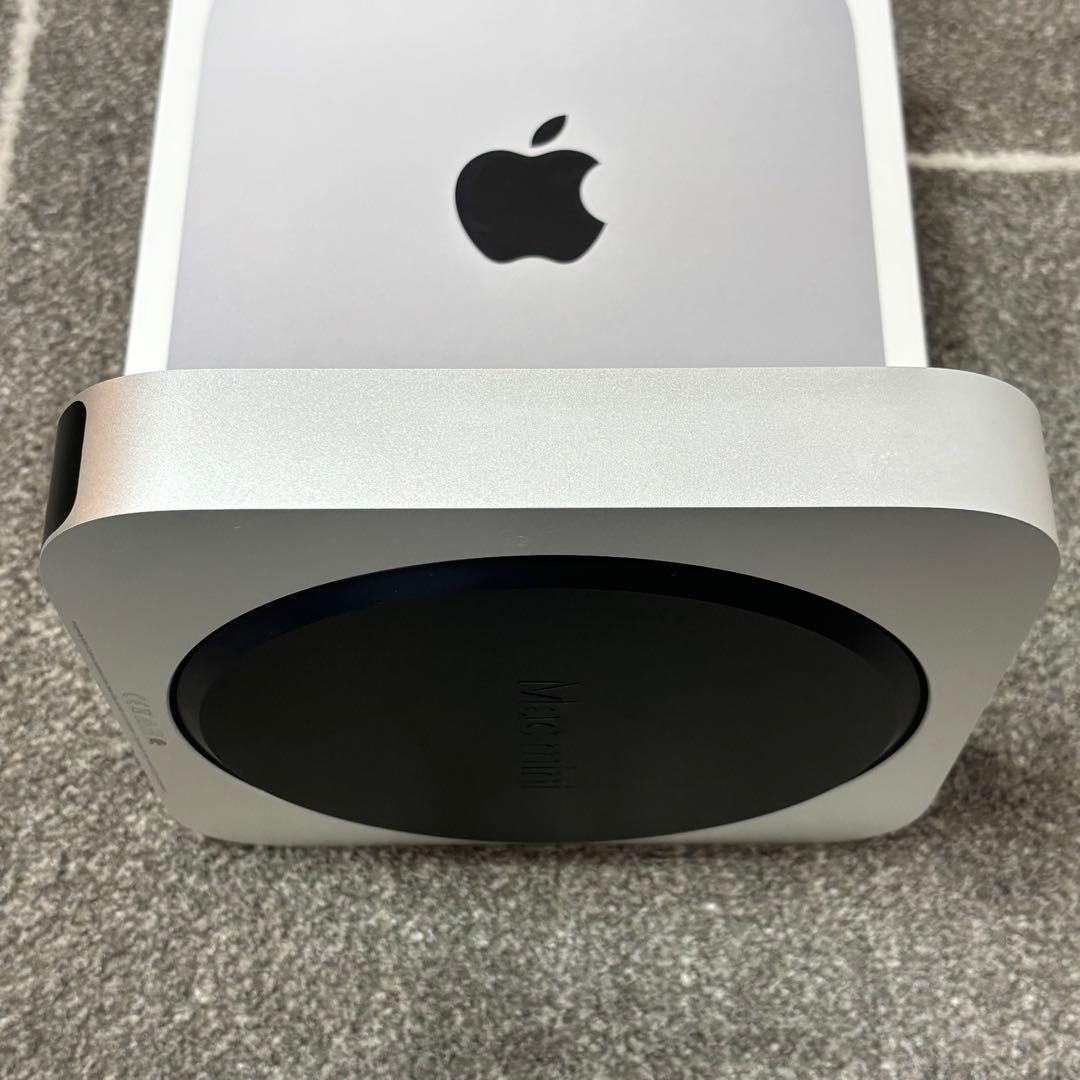 Macデスクトップ Apple Mac mini M2 16GB / 512GB