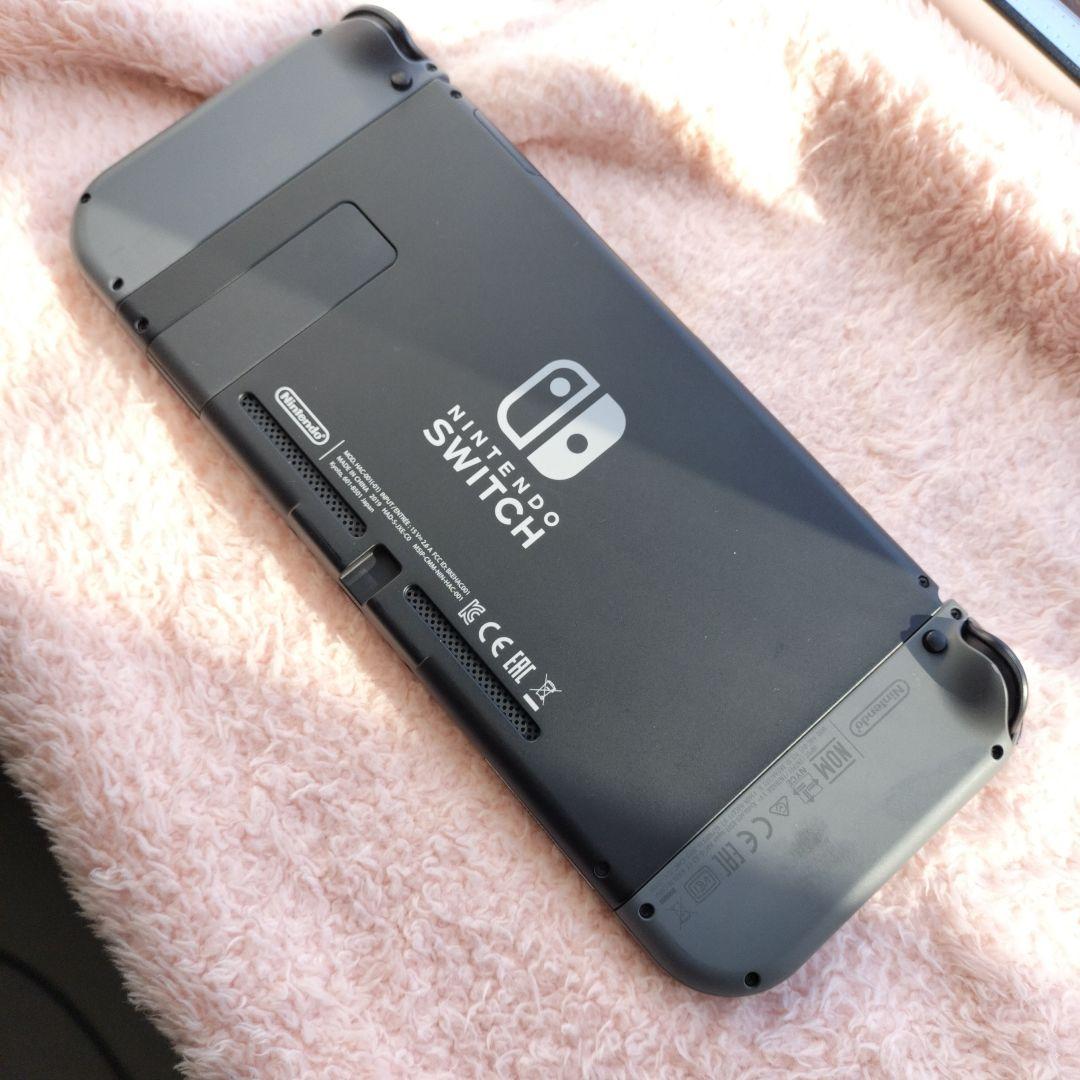 美品 任天堂 Switch スイッチ本体 グレー ニンテンドースイッチ