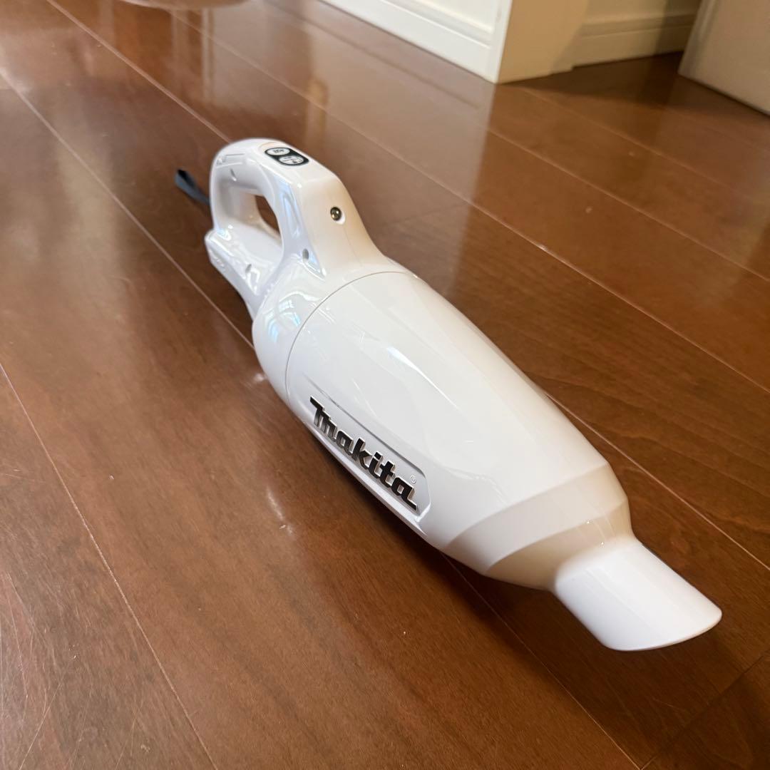 マキタ 充電式クリーナー CL108FD