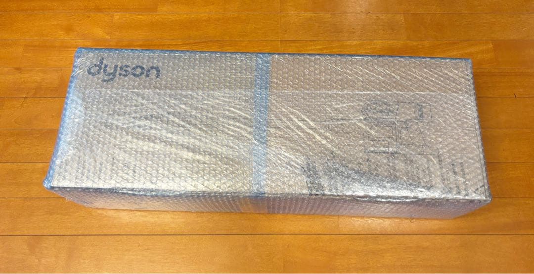 Dyson V8 Fluffy Extra 本体 スタンド付き