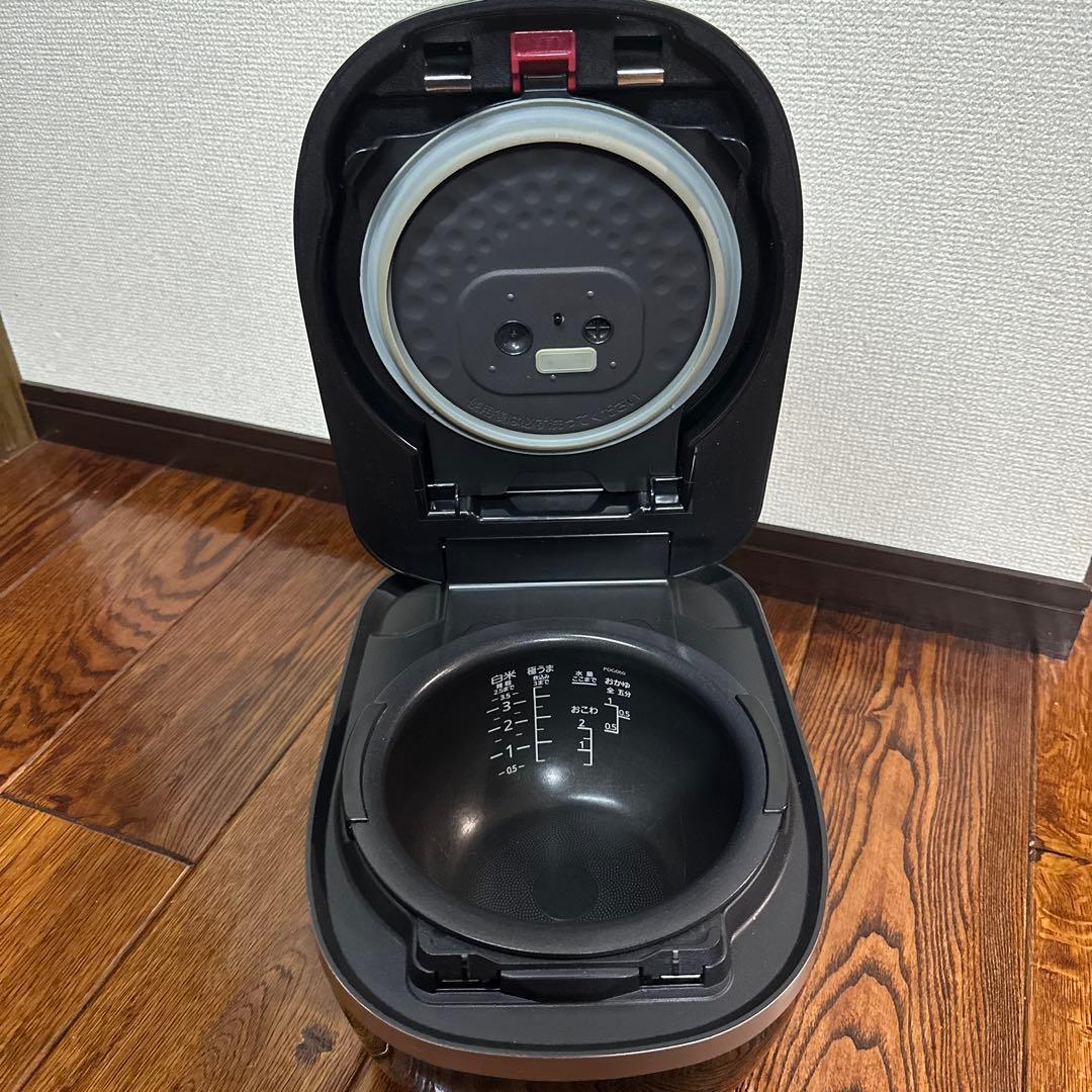【美品】TIGER タイガー 圧力IH 炊飯器 ご泡火炊き JPD-G060