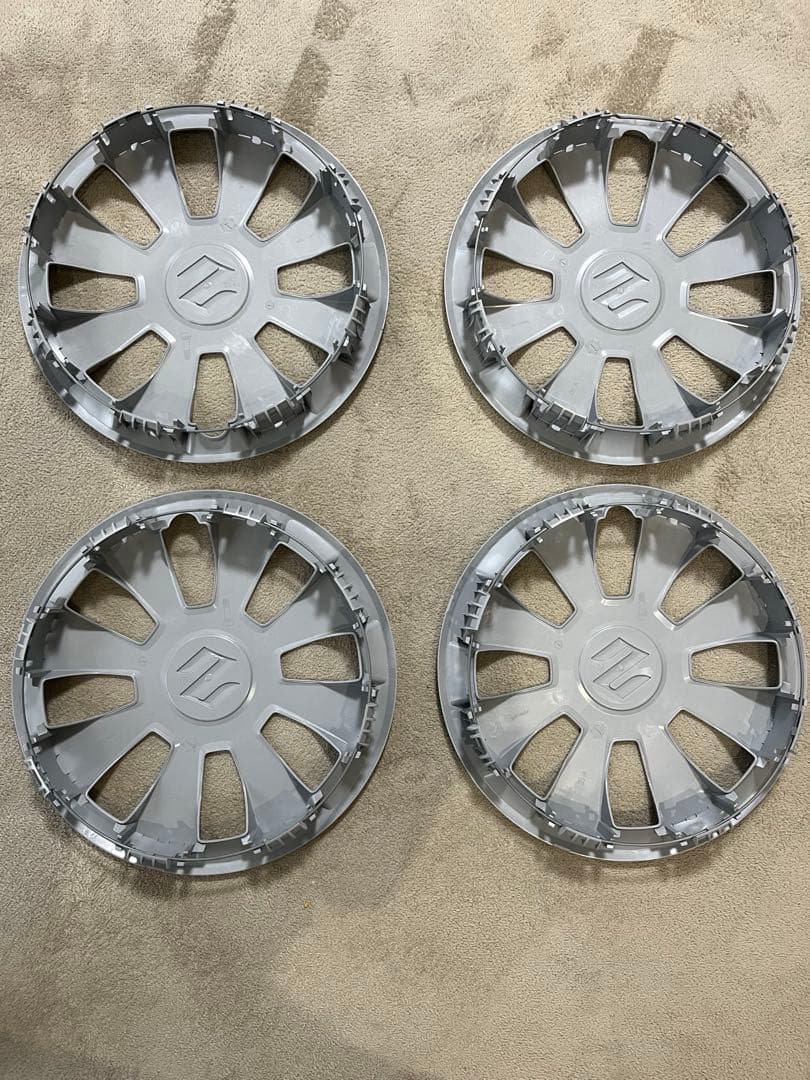 スズキ エブリイ ホイールカバー 新車外しDA17V