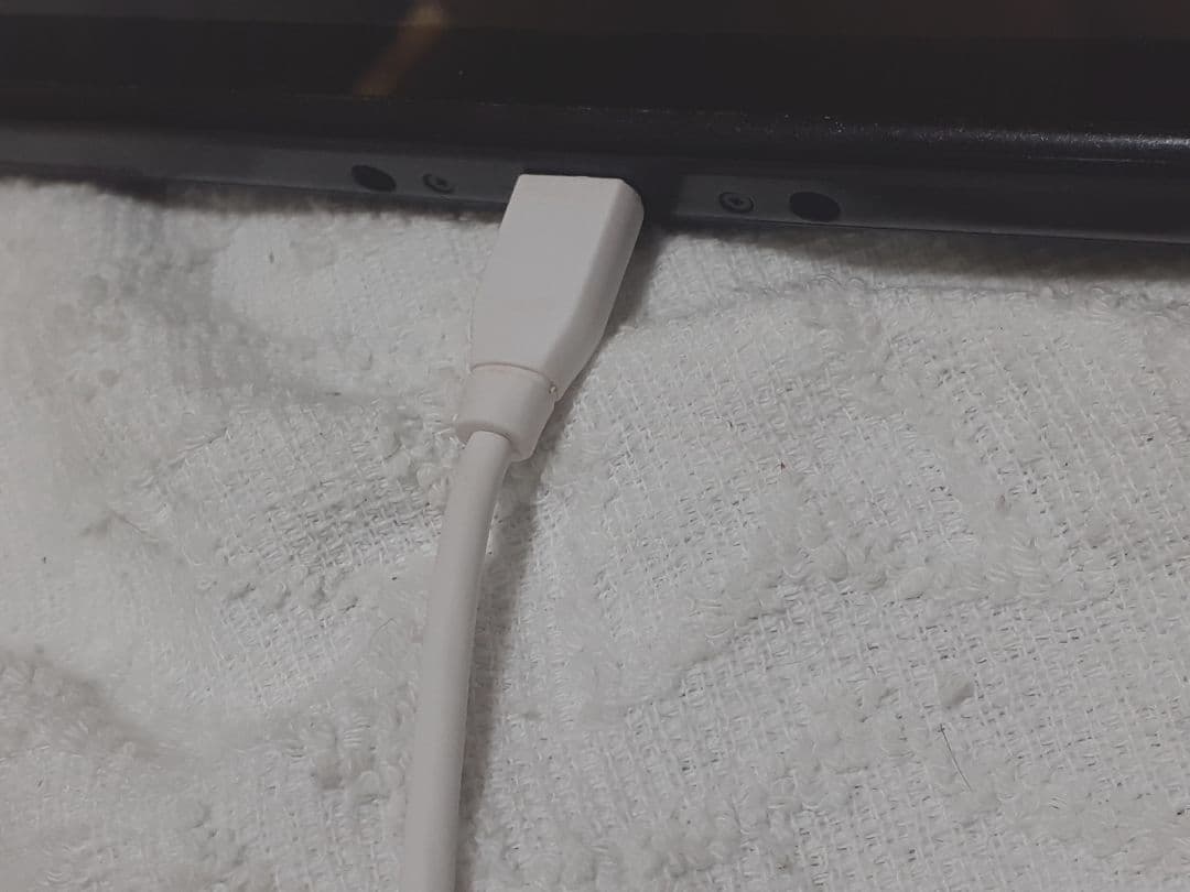 任天堂Switch本体（本体のみ）