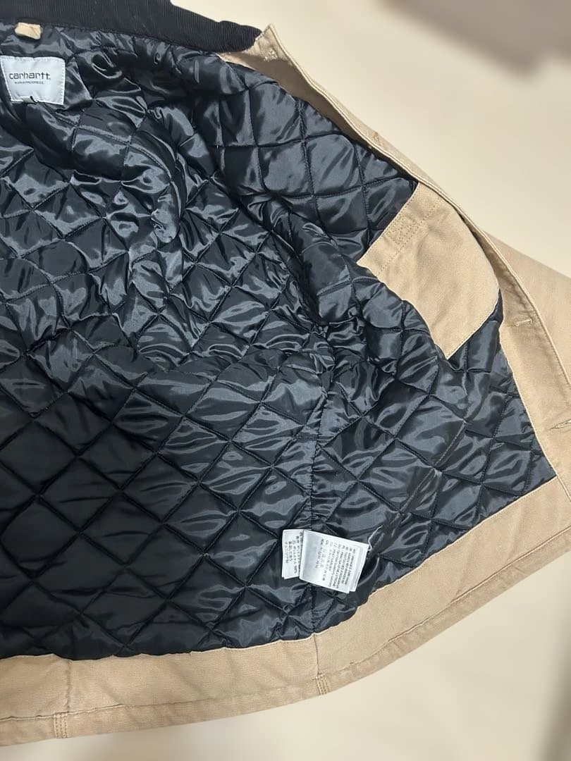 carharttダックジャケット