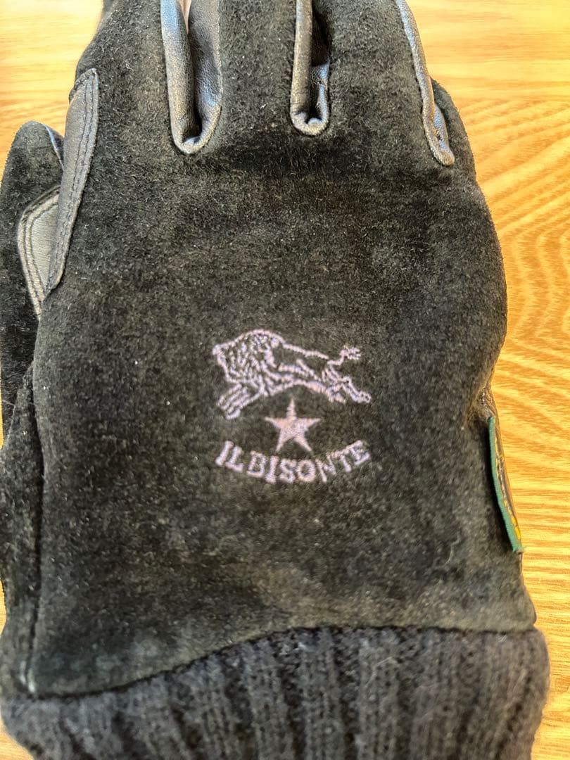 ILBISONTE イルビゾンテ 手袋 グローブ レザー レザー 革 ブラック