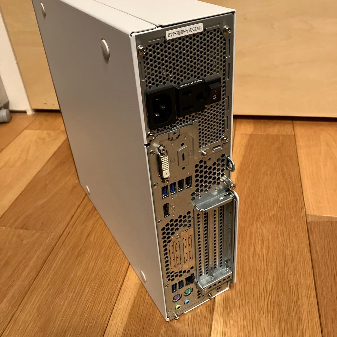 Fujitsu ESPRIMO D588/VX スリムタワー 動作確認済