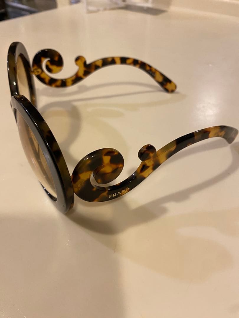 PRADA ミニマル バロック サングラス 鼈甲