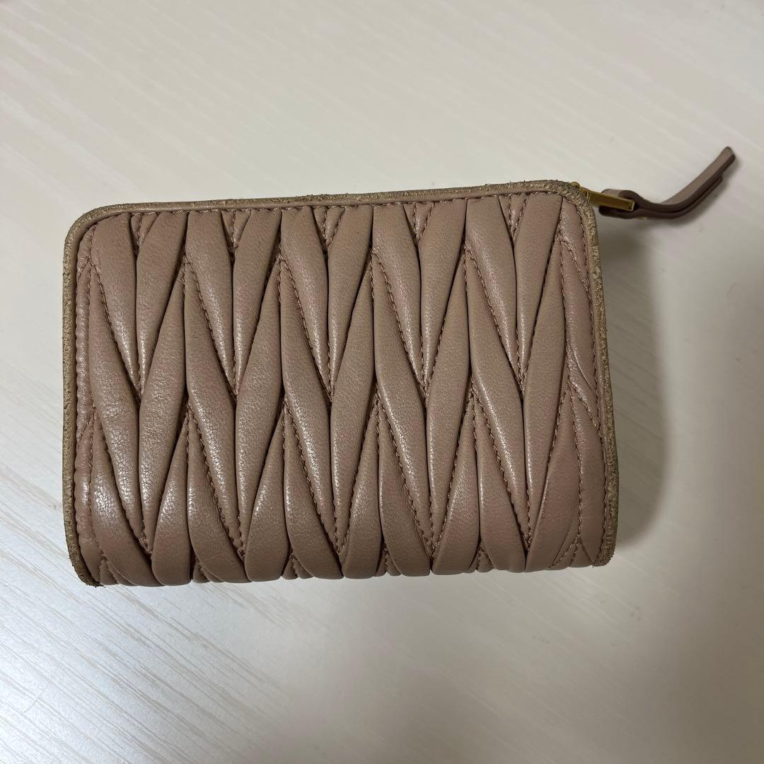 け*さ様 miumiu 【正規品】 マテラッセ　財布
