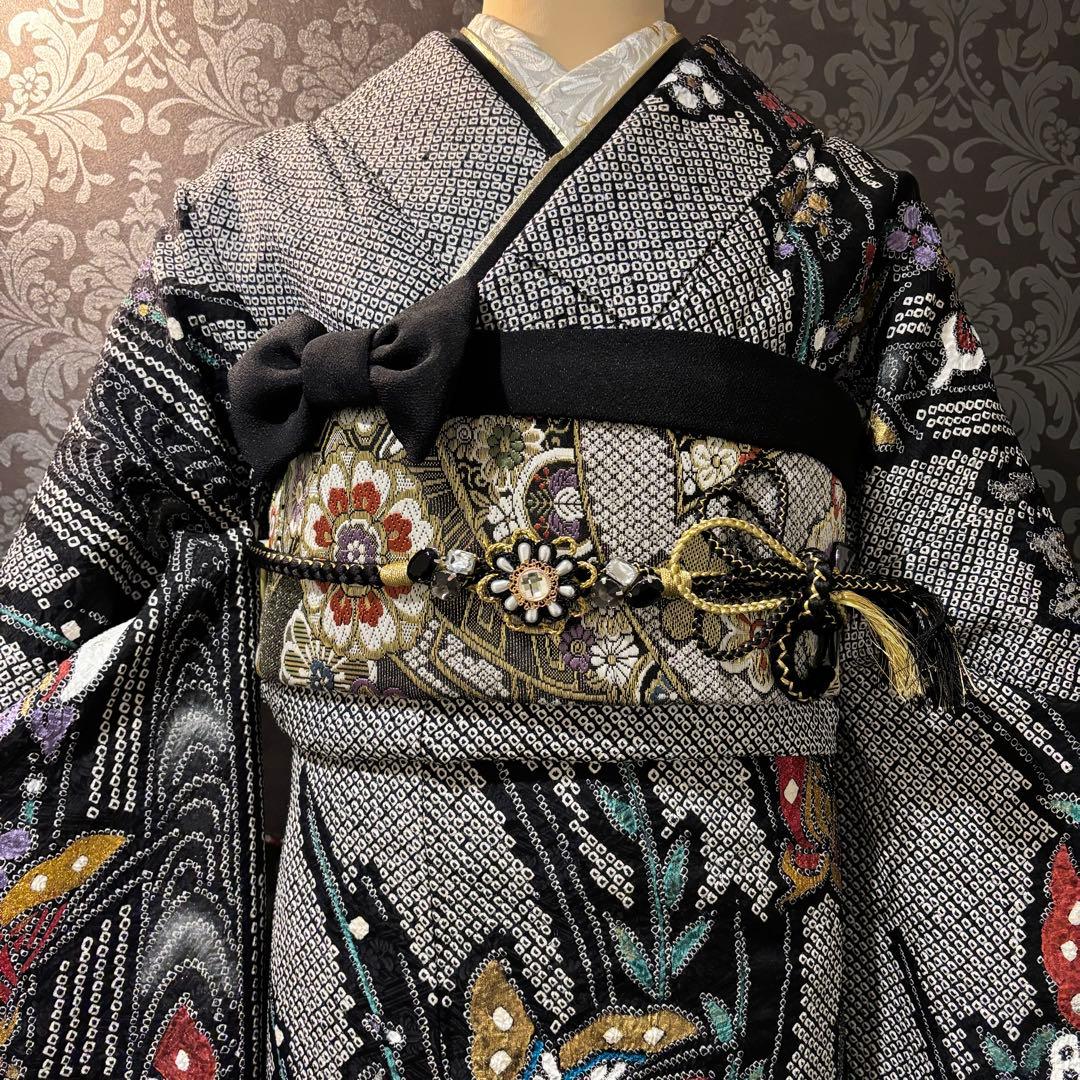 美品　総絞り　蝶模様　手絞り　本絞り　逸品　振袖　フルセット 振り袖
