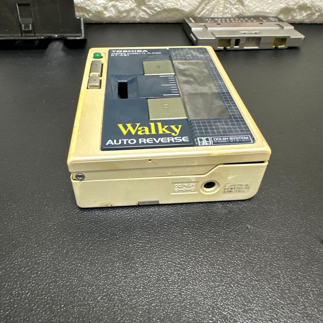TOSHIBA カセットプレーヤーKT-AS1 ジャンク現状品　昭和レトロ